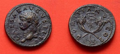 Domitian-AsCADUCEUSund2CORNUCOPIAE.jpg