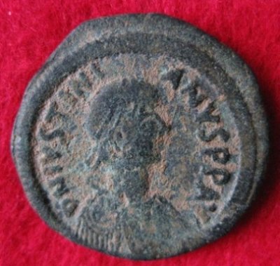 0527-0565 Justinian I., Follis, 527-532 Konst.,R 488  (1).JPG