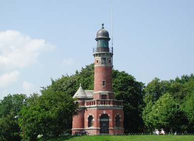 Leuchtturm_Kiel-Holtenau.jpg