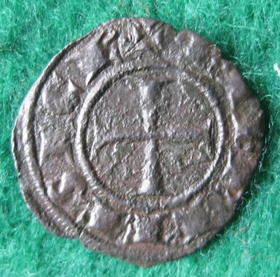 1197-1250 Friedrich II. Denar, Messina 1245, Sp 137var (2).JPG