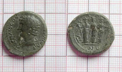 MarcAurel-Caesar-AE22-PAVTALIA-3Nymphen.jpg