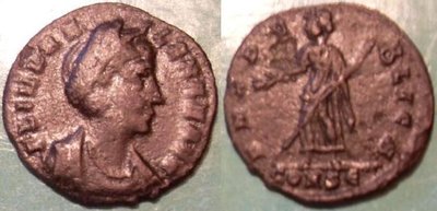 Helena PAX PVBLICA RIC 33 Constantinopolis.jpg