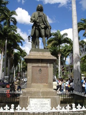 Mauritius-Port Louis Denkmal.jpg