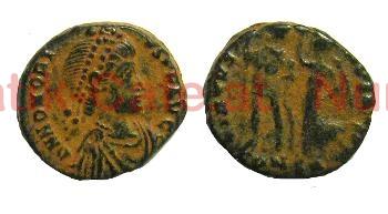 Honorius AE3 Constantinopel - VIRTVS EXERCITI - RIC X, 61