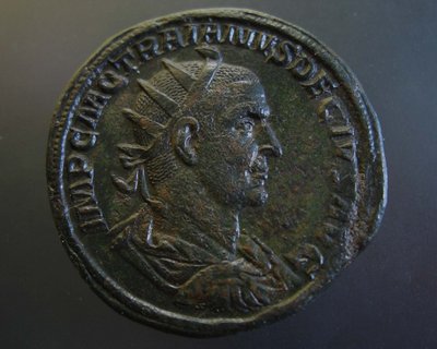 Doppelsesterz Traianus decius Portrait.II.jpg