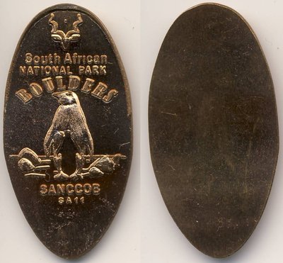 RSA Qu Boulders SANP SANCCOB Pinguin senkrecht SA11 Afrasi.jpg