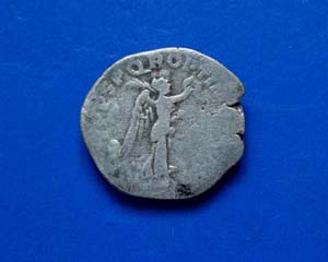 Quinar Traian Nr. 687, Rv...jpg